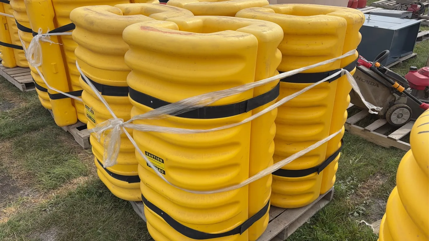 Plastic Warehouse column protectors, Approx. 4 Pairs *Unreserved*