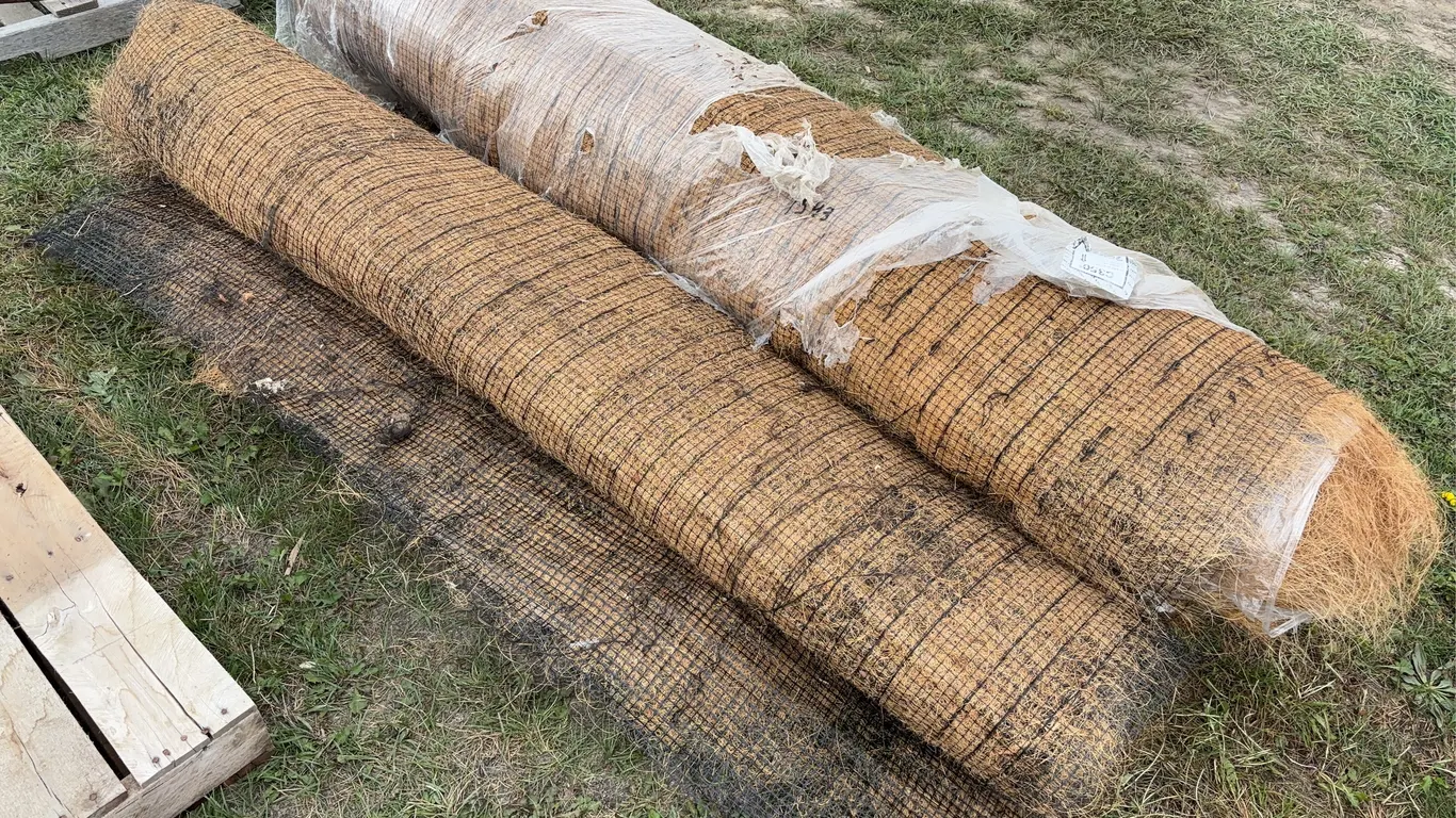 Landscape Fabric rolls (2), approx 6'x20', *Unreserved*