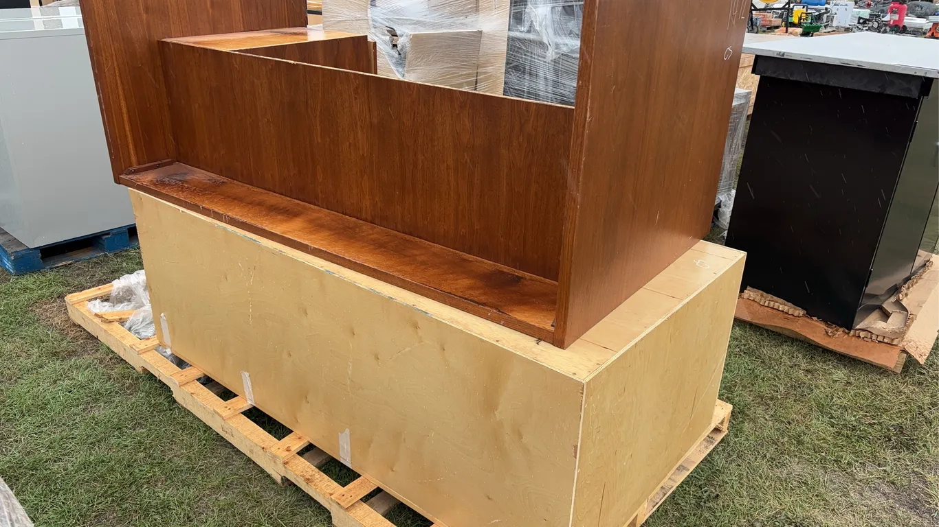 Desk particle board 2 drawer, particle board storage box, *Unreserved*