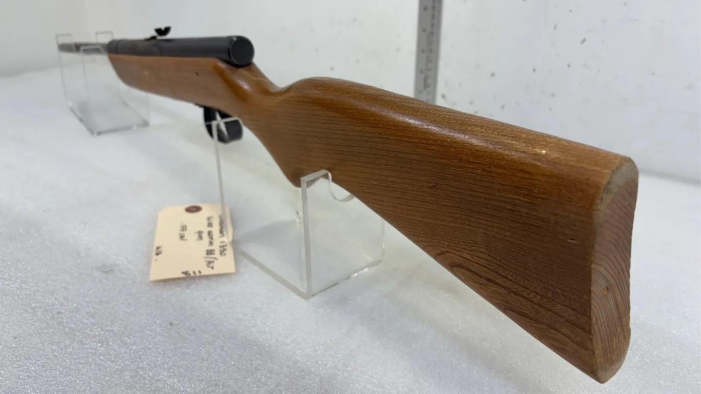 Crossman V-350 Slide Action BB/ Air Rifle, SN: N/A *Unreserved*