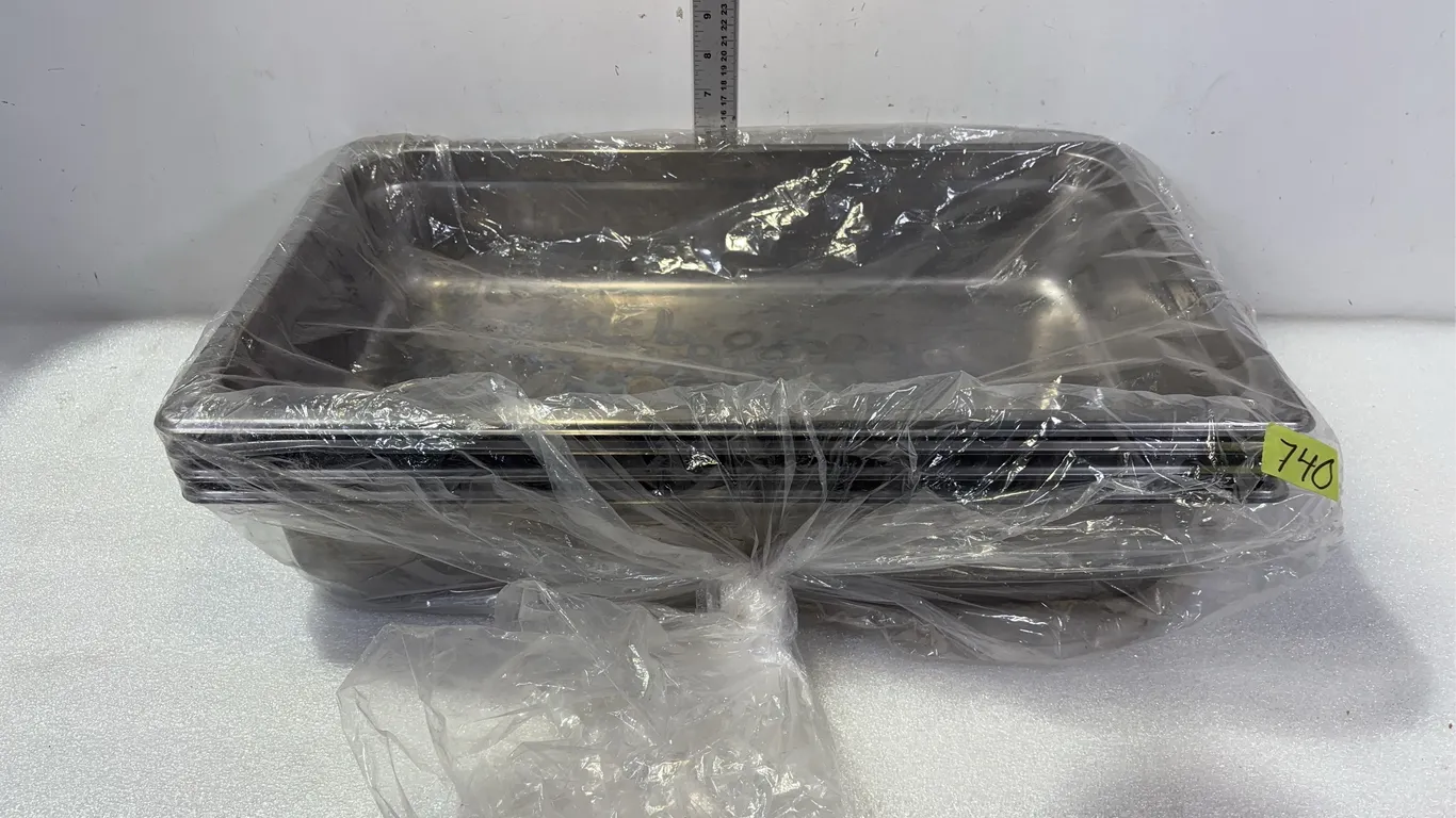 Stainless Steel Steam Table Pans, 4 pce, 13" x 21" x 5" *Unreserved*