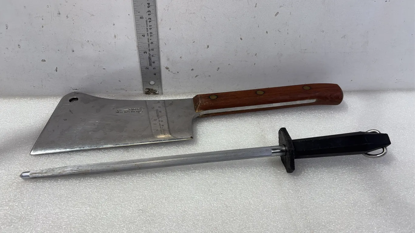 F.Dick Rostferi Kitchen Hatchet 1 x 68mm and Handheld Knife Honig Rod *Unreserved*