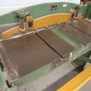 Peck Stow and Wilcox Manual Shear