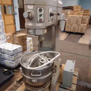 Hobart H600T Mixer