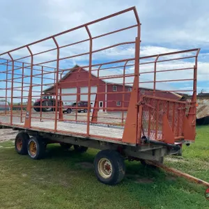 Meyer 20ft Hay Rack - Alma Center Wi