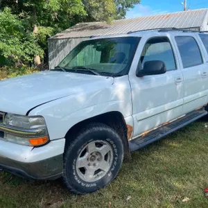 2005 Chevrolet Suburban Multipurpose Vehicle (MPV), VIN # 1GNFK16Z85J232158