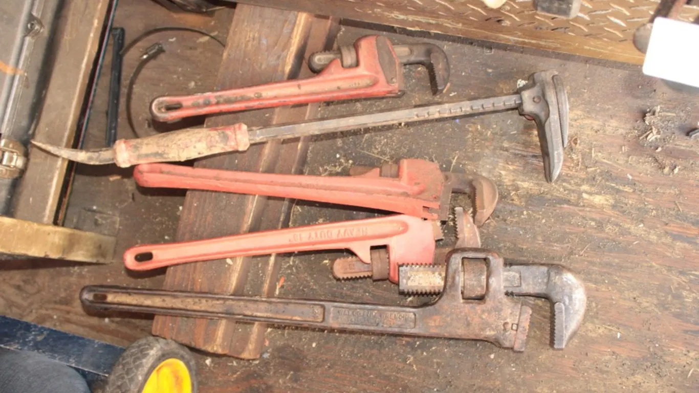 Pipe Wrenches