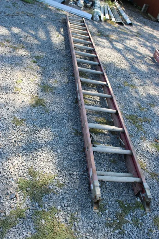 32 Foot Extension Ladder