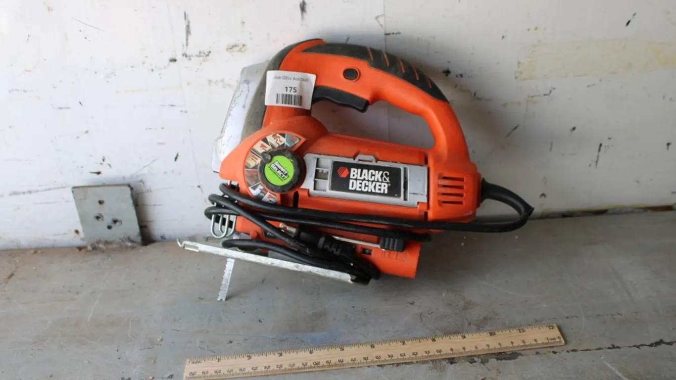 Black and Decker Jigsaw