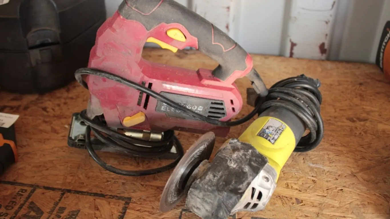 Chicago Electric Jigsaw and Ryobi Angle Grinder