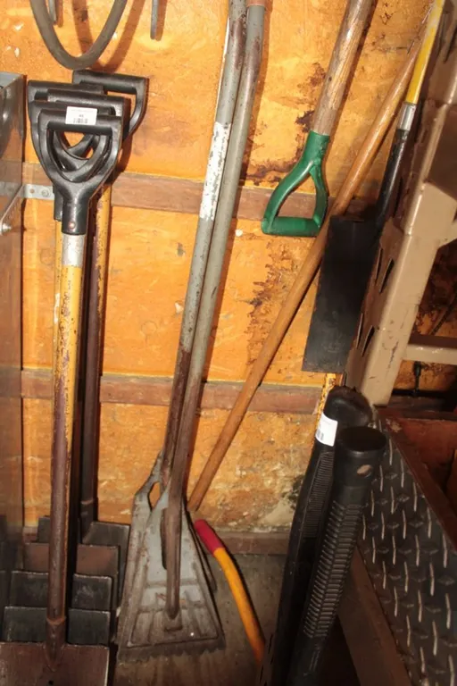 2 Roofing Shovels