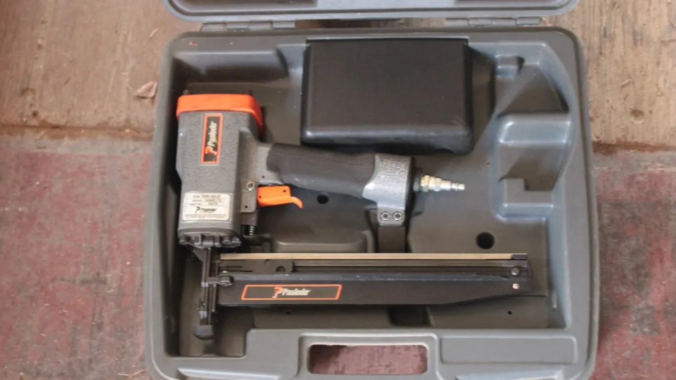 Paslode Finish Nailer