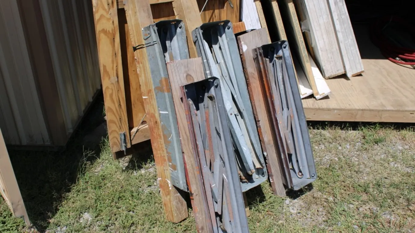 6 Saw Horses