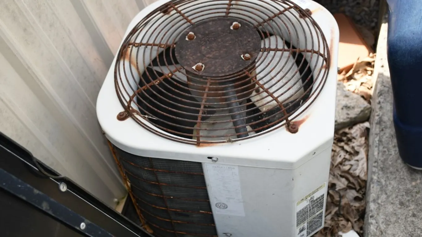 AC Condenser Unit