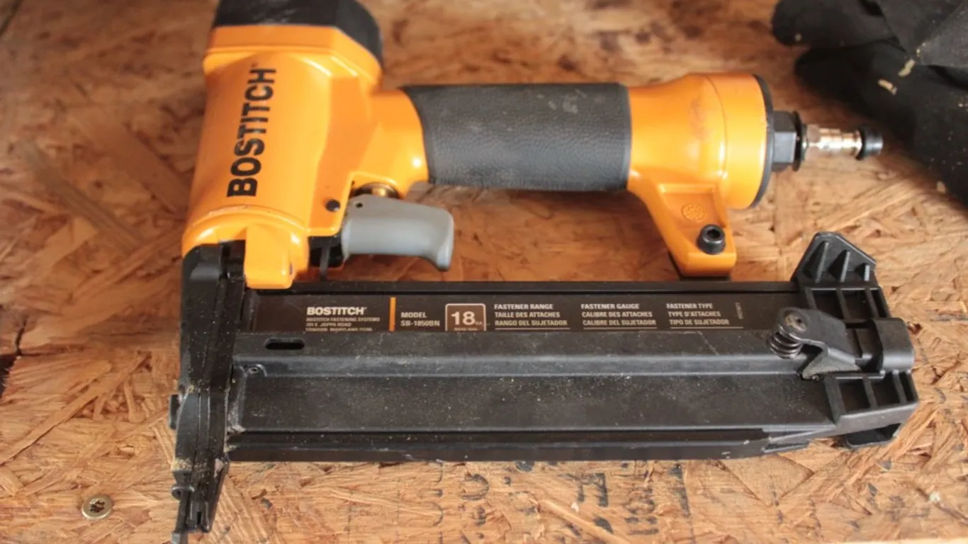 Bostitch 18-Gauge Brad Nailer