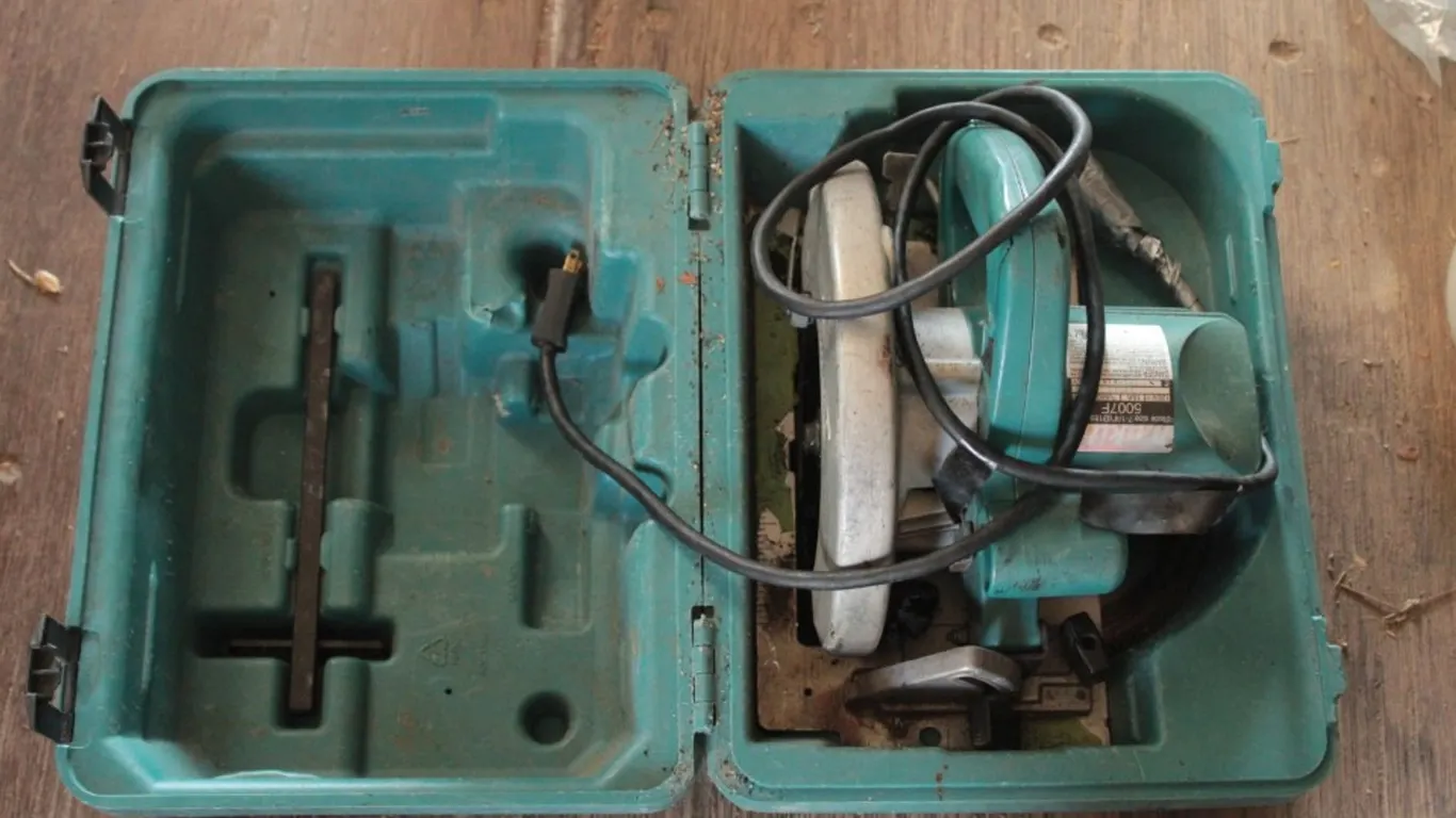 Makita Circular Saw