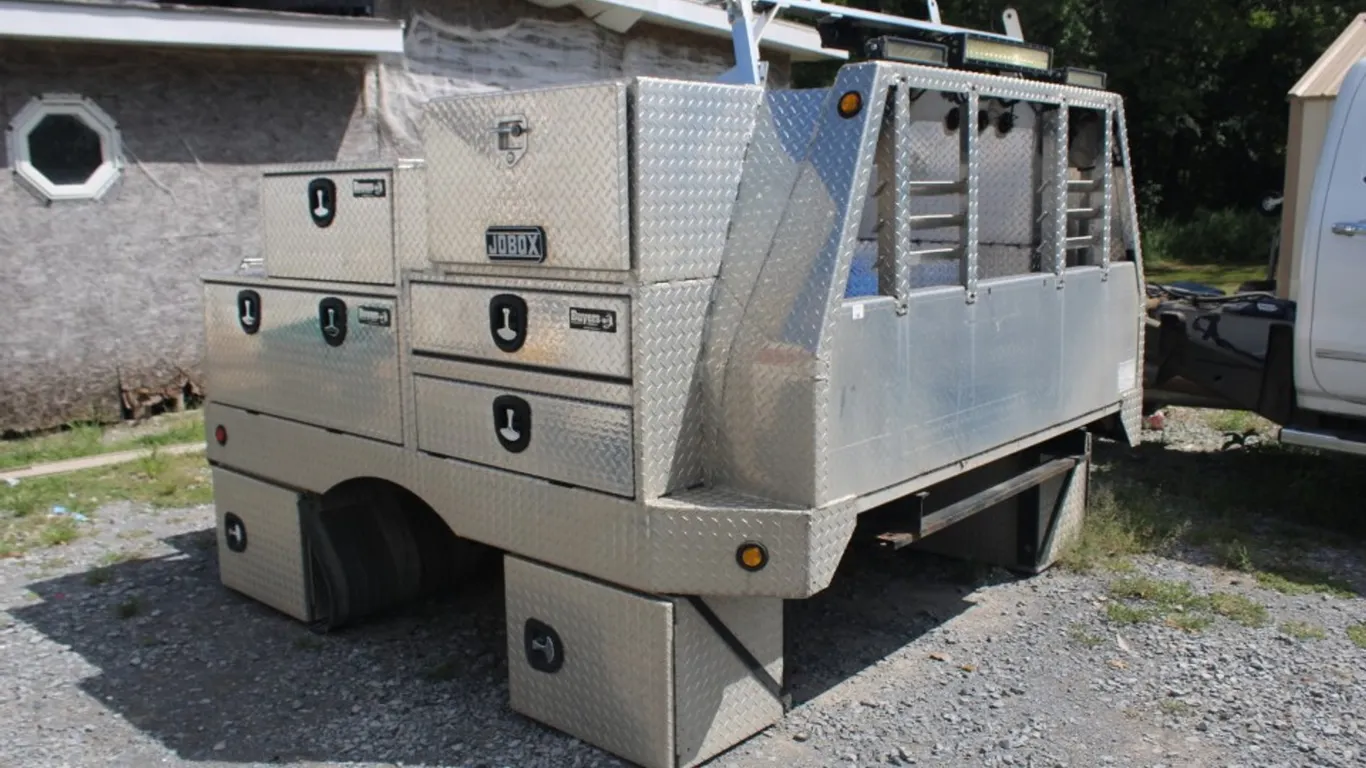 Custom Built Utility Bed. Fifth Wheel Hitch, Lights. All Boxes Have Keys