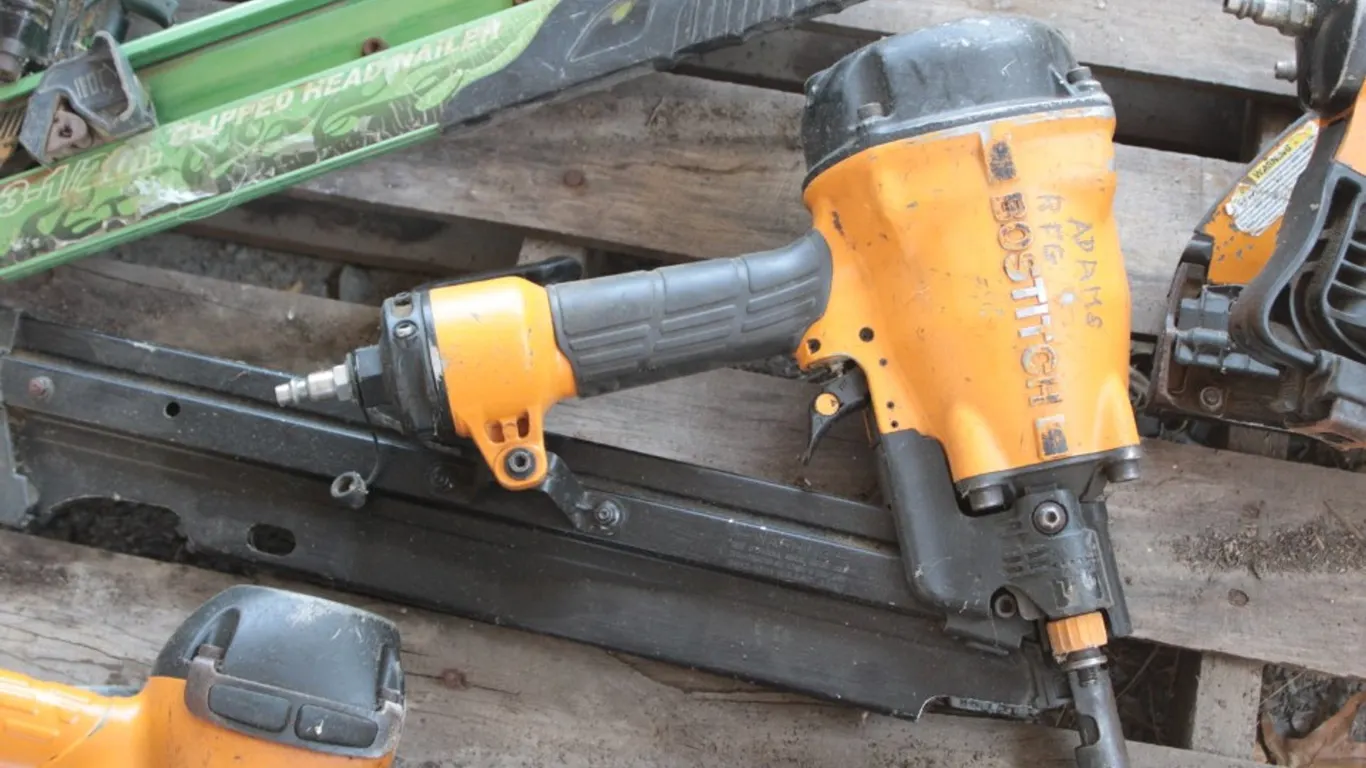 Bostitch Straight Finish Nailer