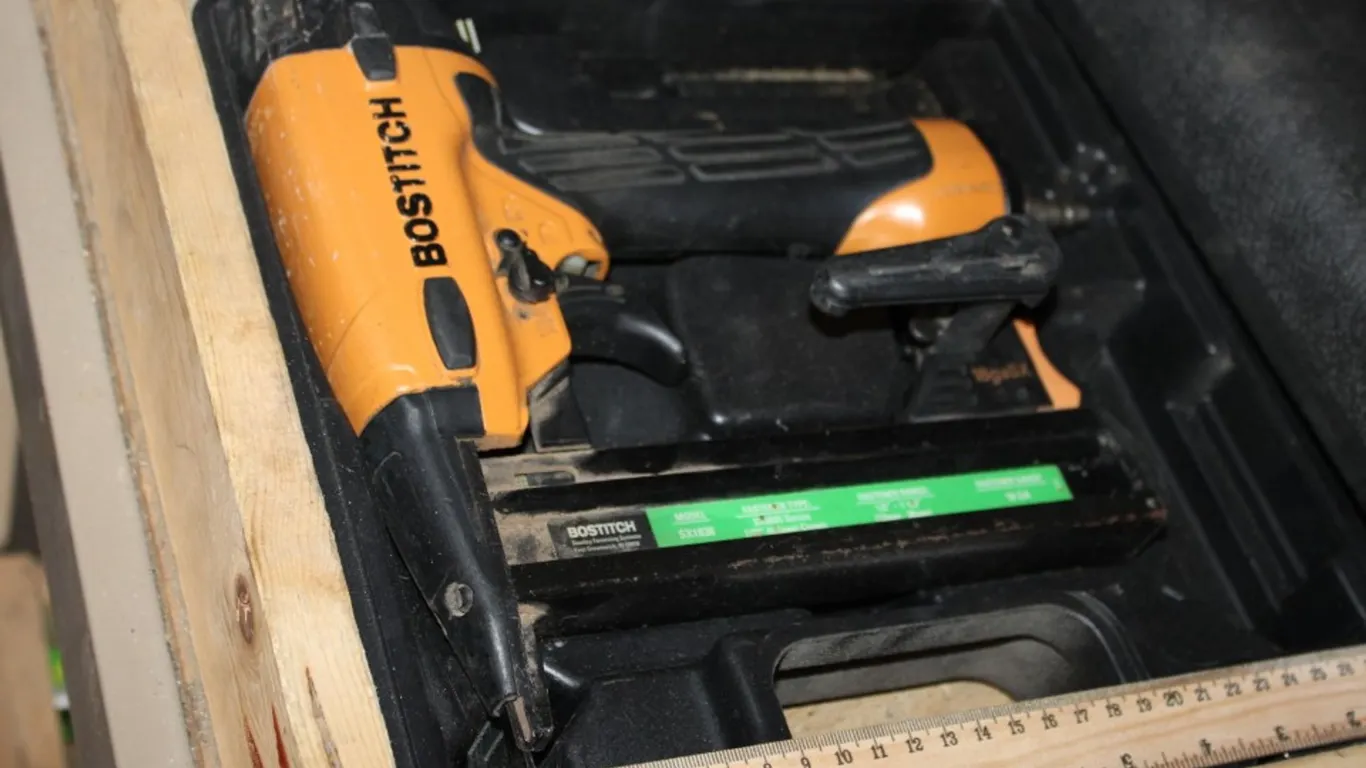 Bostitch Finish Nailer