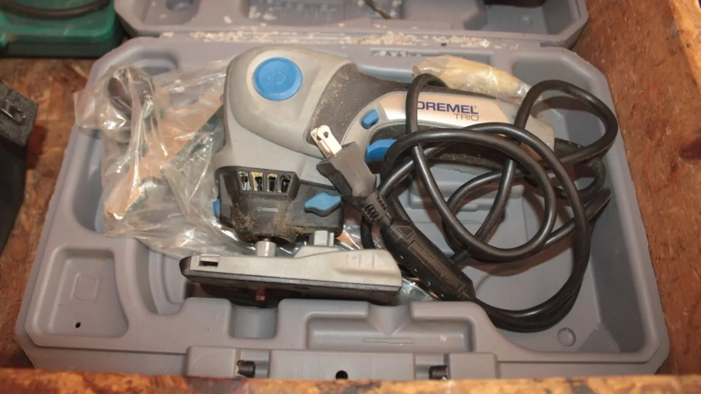 Dremel Trio