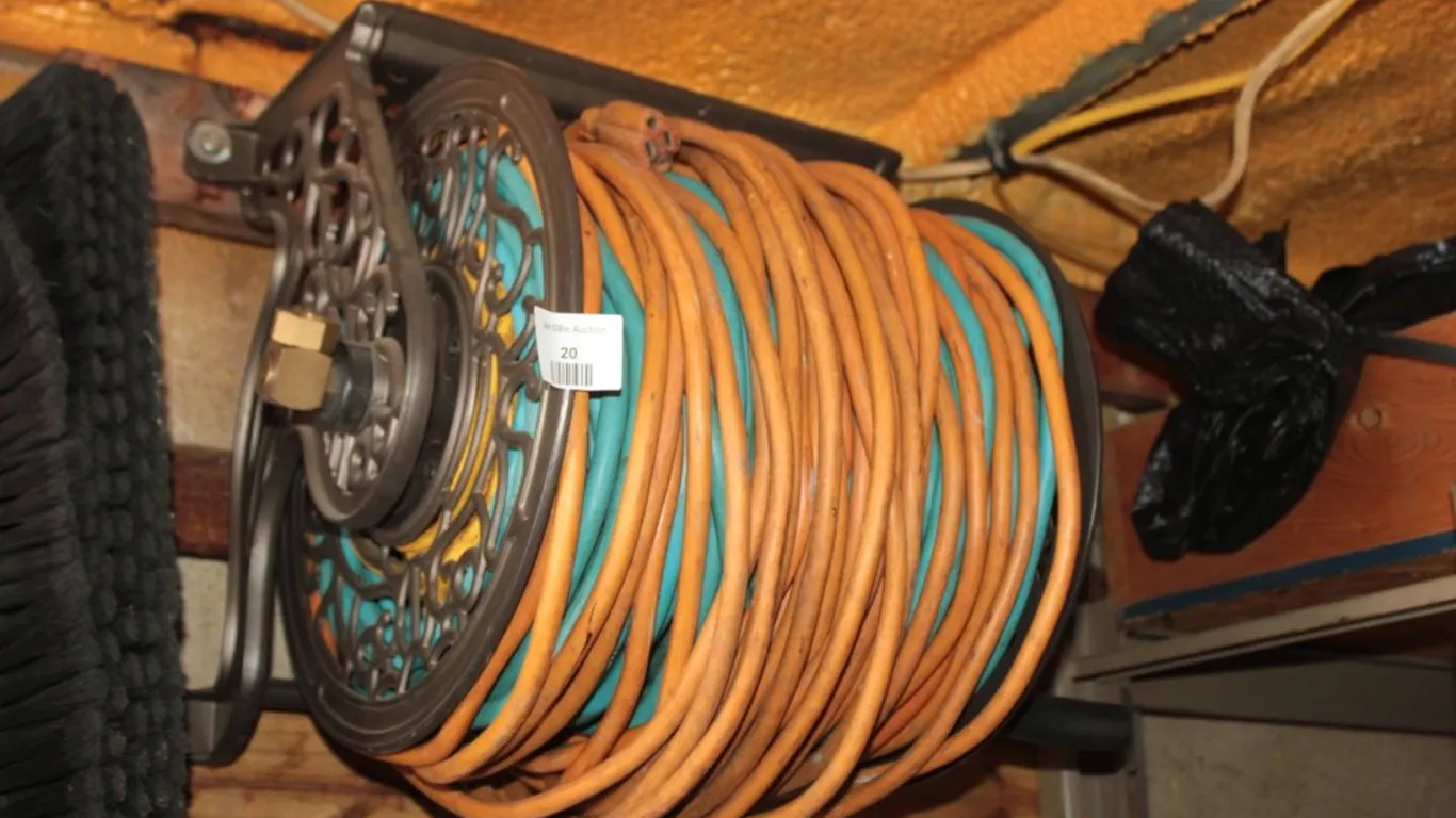 Hose Reel with Extension Cords