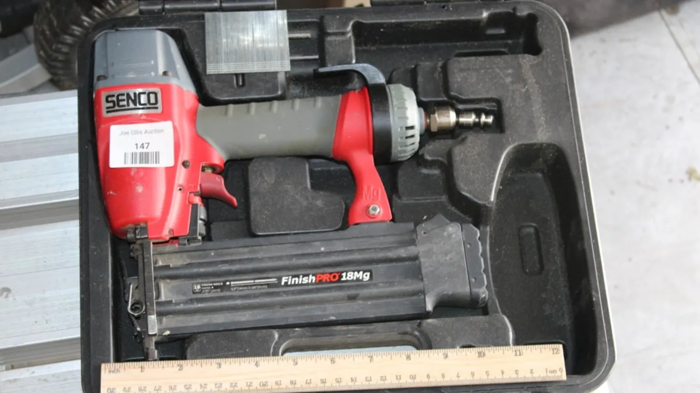 Senco Finish Nailer