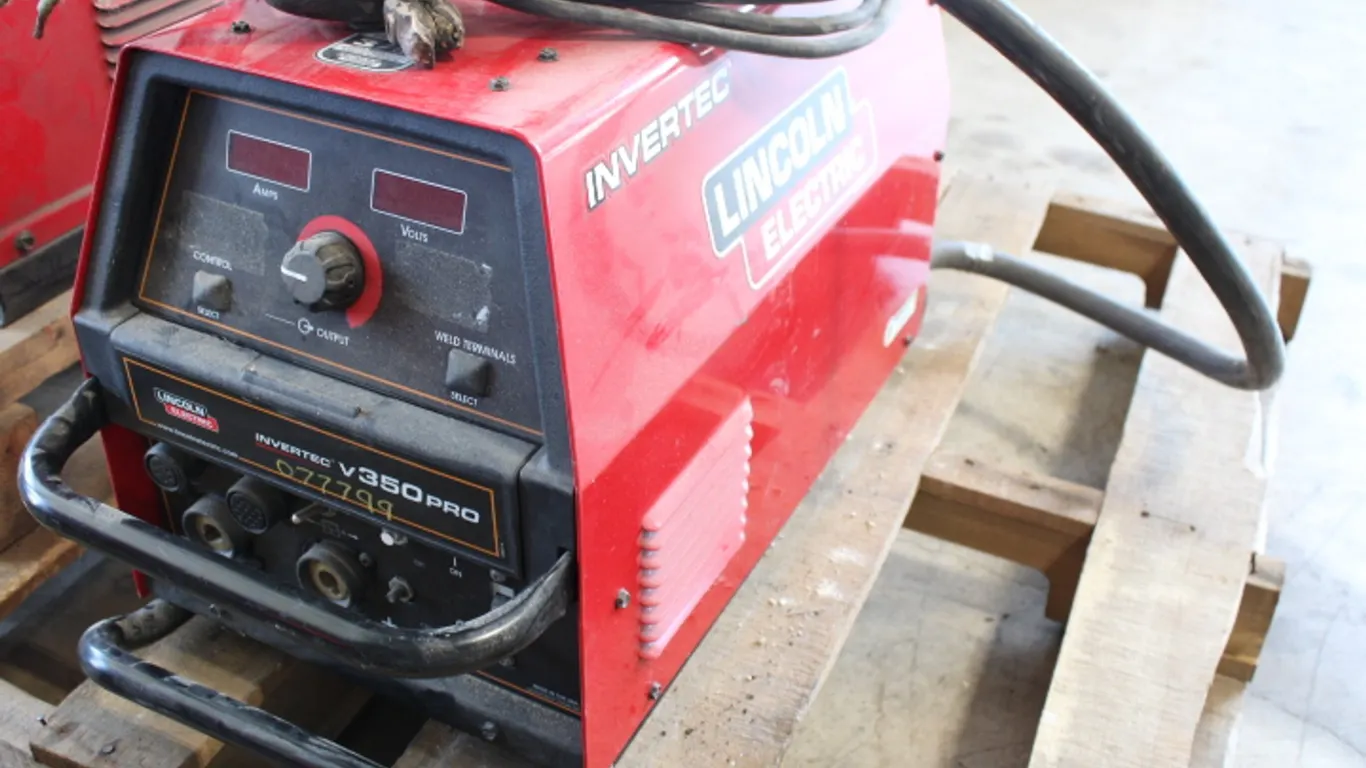Lincoln Electric Invertec Electric Welder