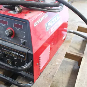 Lincoln Electric Invertec Electric Welder