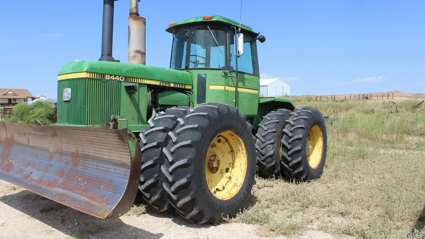 John Deere 8440 4wd Tractor