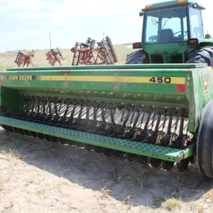 John Deere 450 Double Disc Drill