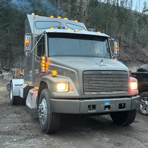 1995 Freightliner FL106~ 516,862 KM