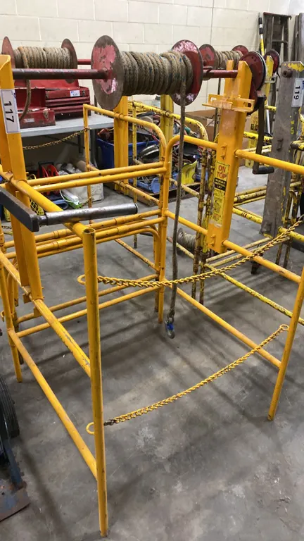 YELLOW HEAVY DUTY FOLDABLE MANHOLE MATERIAL LIFT SET