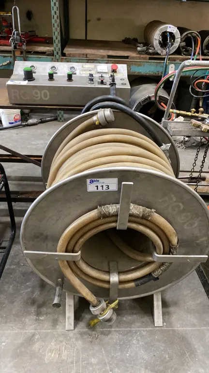 LARGE INDUSTRIAL METAL HOSE REEL WITH HEAVY DUTY HOSE & RG90 CONTROL PANEL