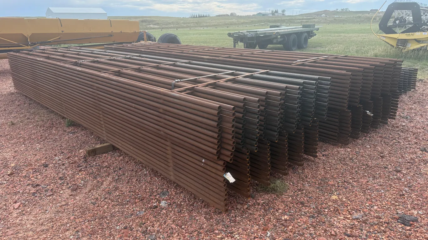 Continuous Fence
