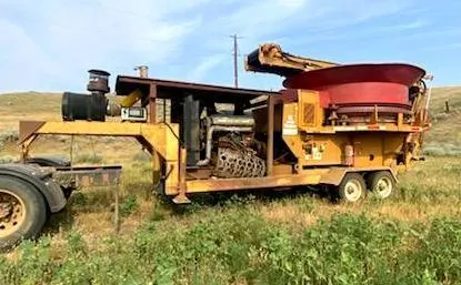 Haybuster 1130 Tub Grinder