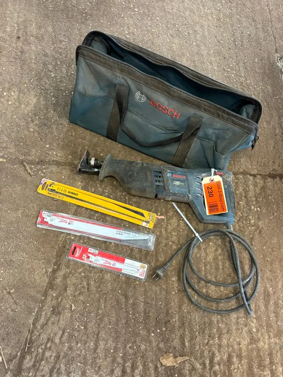 Bosch Reciprocating Saw With Extra Blades