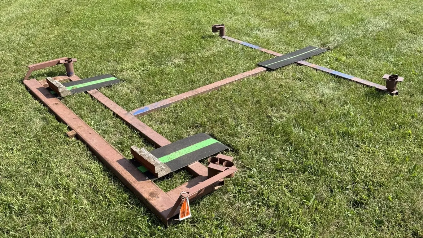 Custom-Made Three-Wheel Motorcycle Trailer Mount