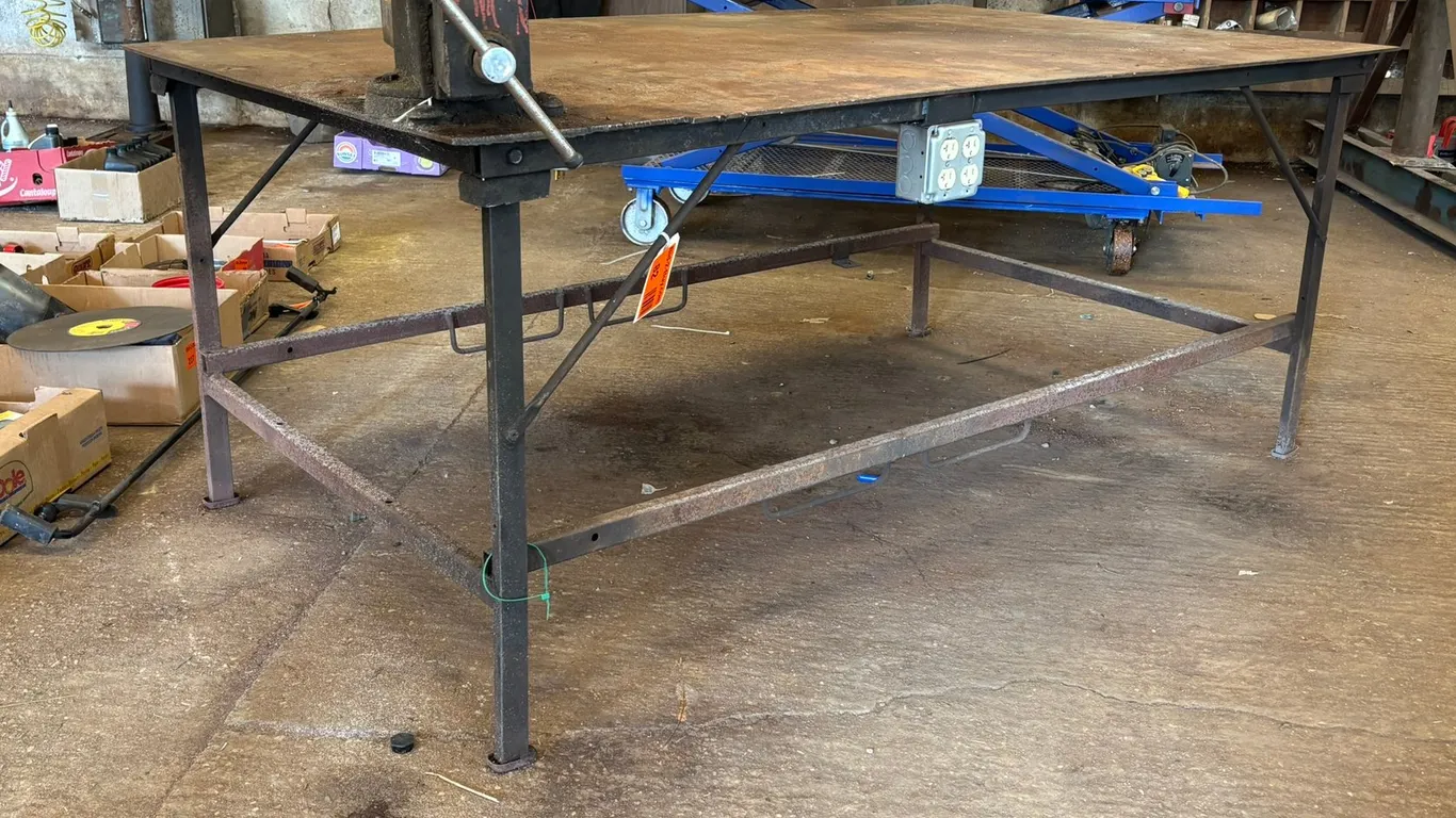 Heavy Duty Welding Table