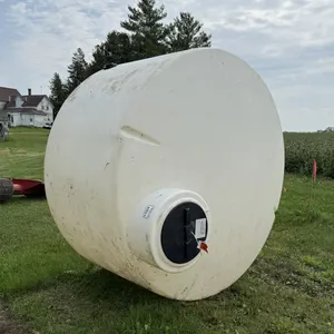 1300 Gallon Water Tank