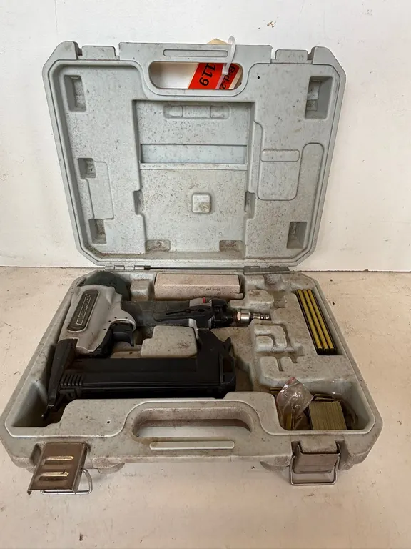 MasterForce Stapler