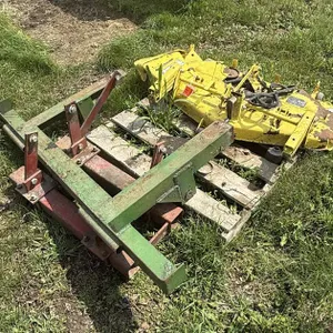 46" Lawn Mower Deck with (2) Steel Mounts