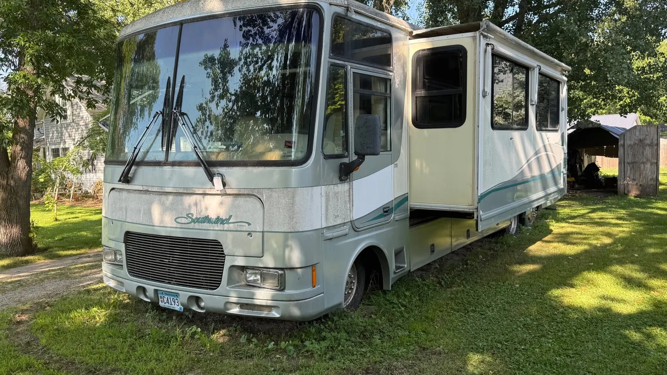 1998 Chevrolet P30 Motorhome