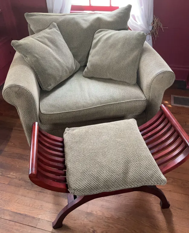 Over Sized Arm Chair with Curule Vintage Bench