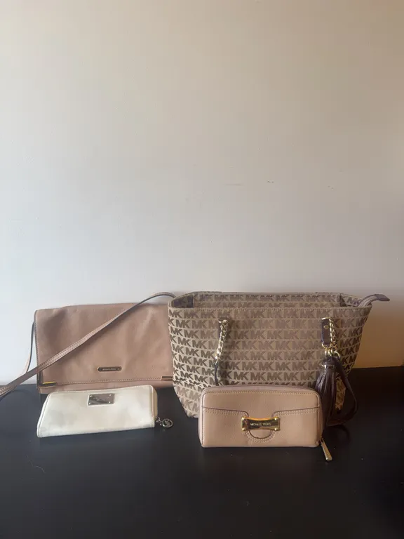 Michael Kors Handbag, Clutch & Wallet Lot