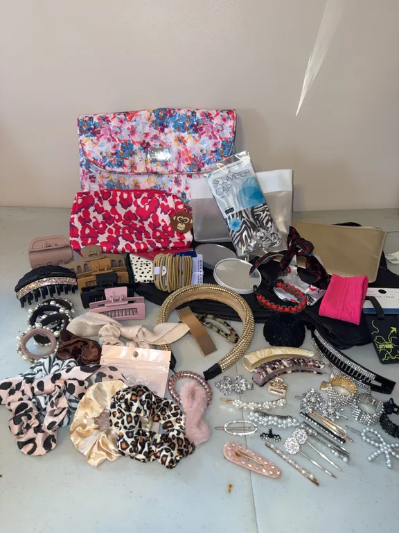 Women’s Hair Accessories, Cosmetic Bags & Fashion Accessories