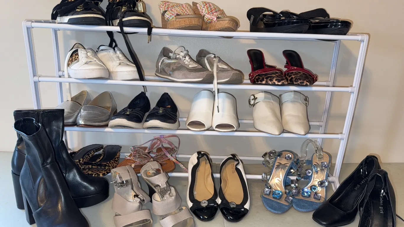 Large Women’s Shoes & Sandals Collection