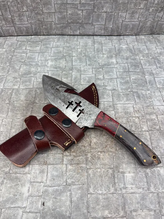 Handmade Damascus Steel Knife with Leather Sheath