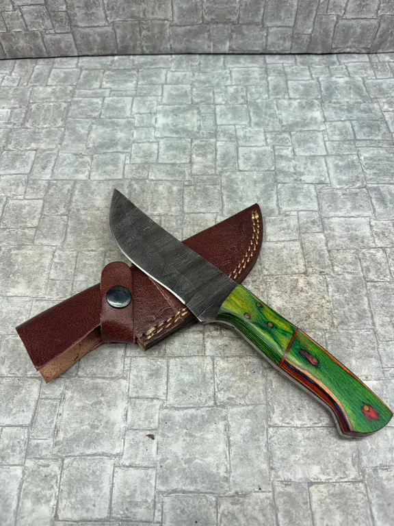 Handmade Damascus Steel Knife with Leather Sheath