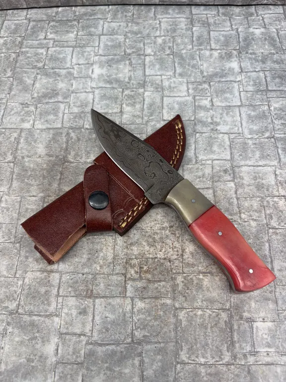 Handmade Damascus Steel Knife with Leather Sheath