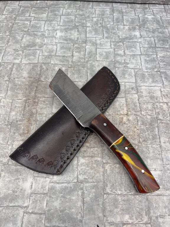 Handmade Damascus Steel Knife with Leather Sheath